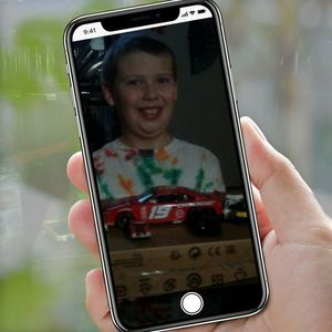 Meet your Posher, Levetta